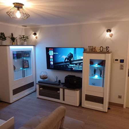 Chambre Privee/Climatisee+Tv /Petit Dejeuner Inclu/Tout Confort Nevers Exterior foto